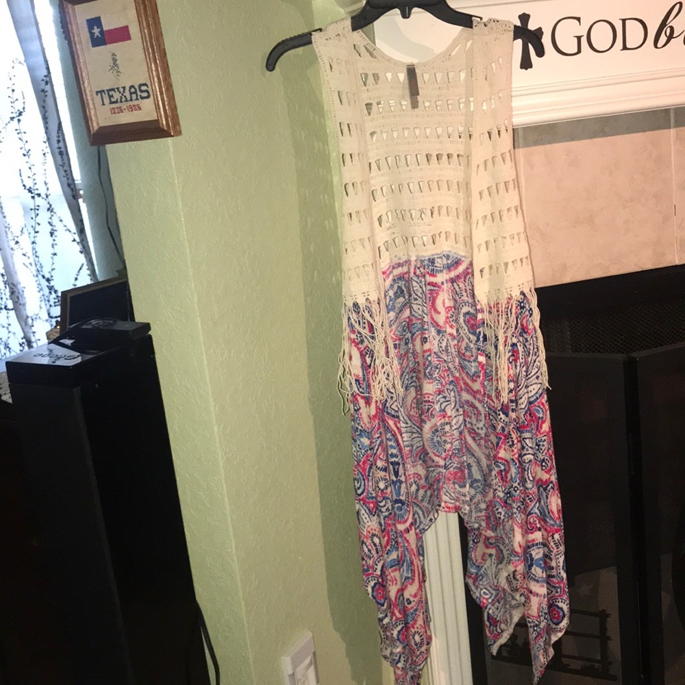 Super cute vest